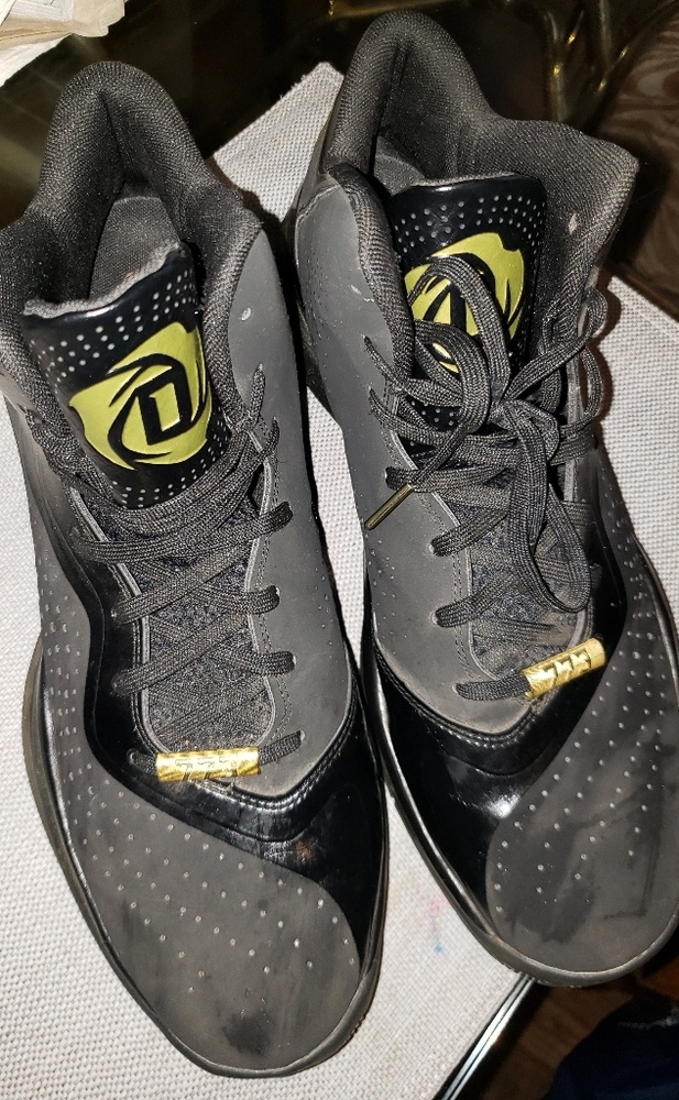 DRose Adidas